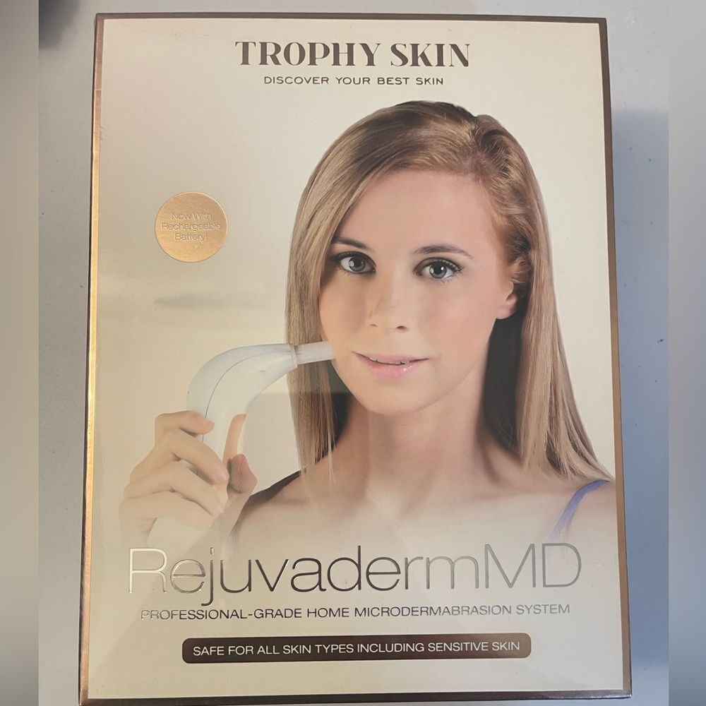 Trophy Skin RejuvadermMD Professional Grade Microdermabrasion System SEALED